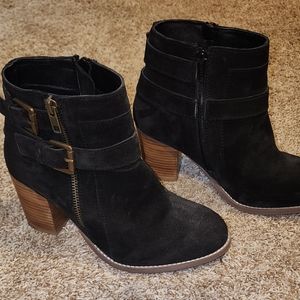 Diba brand black ankle boots